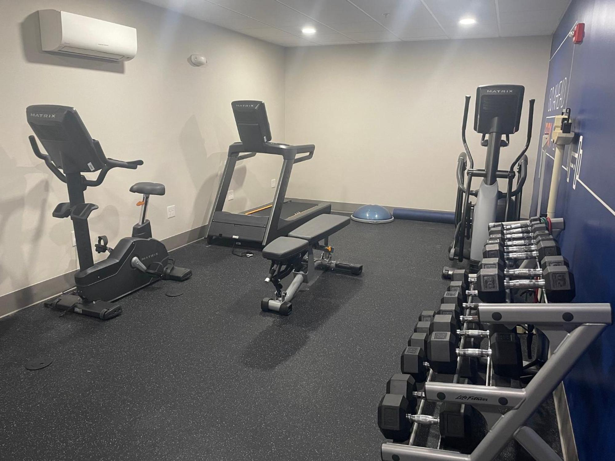 Holiday Inn Express Hotel & Suites Kodak East-Sevierville By Ihg Ngoại thất bức ảnh