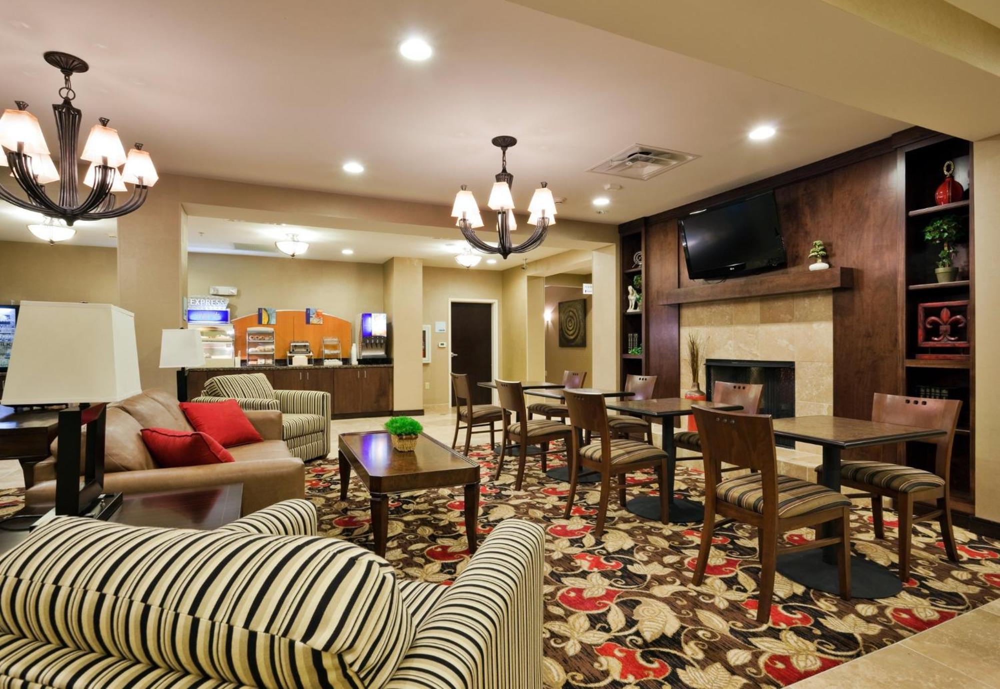 Holiday Inn Express Hotel & Suites Kodak East-Sevierville By Ihg Ngoại thất bức ảnh